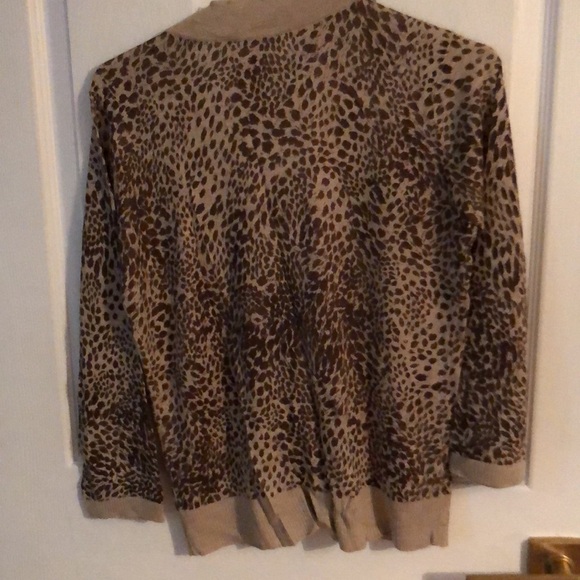 Talbots buttoned cardigan - Picture 3 of 3